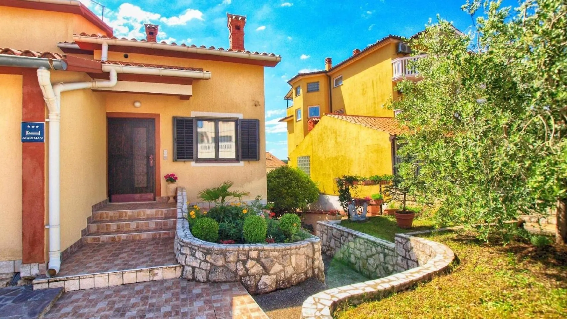 Apartment Ferienwohnung Fuer 4 Personen Ca 60 Qm In Pjescana Uvala, Istrien Istrische Riviera Croatia